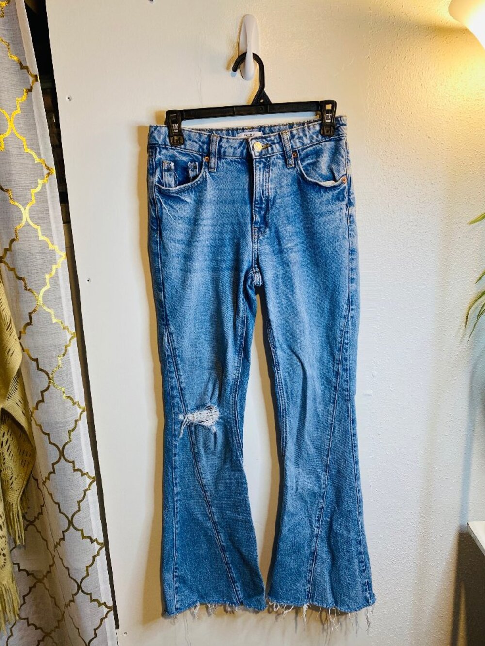 Forever 21 Flared Medium-Wash High-Rise Ripped Distressed Color-Block Jeans